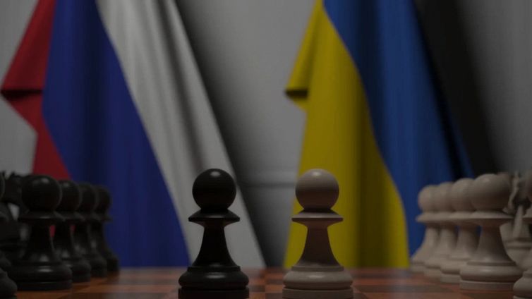 Spiragli di pace in Ucraina, ma il mondo rischia la carestia: la situazione