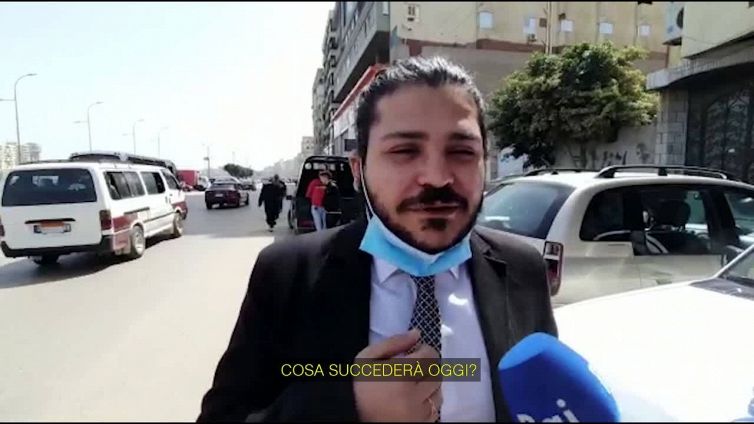 Zaki: "Ho subito un attacco informatico"