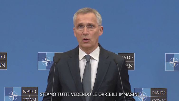 Ucraina, Stoltenberg: "I criminali di guerra vanno consegnati alla giustizia"