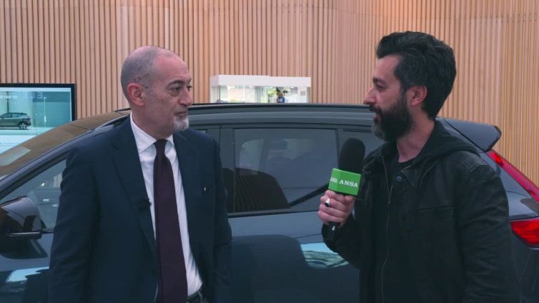 Volvo, con ELEC3City il car-sharing e' di quartiere