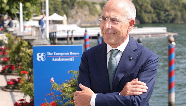 Chi sono i top manager più pagati d'Italia e quanto guadagnano