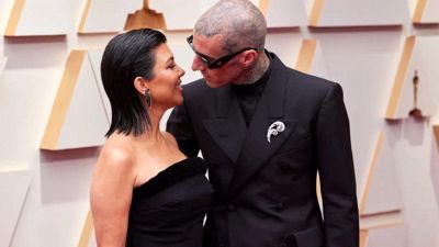 Kourtney Kardashian e Travis Barker, le tappe del loro amore fino alle nozze a Las Vegas