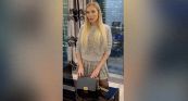 Influencer russe distruggono le borse di Chanel: perché lo hanno fatto