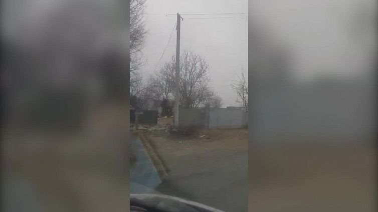 Ucraina, tra strade inesistenti e paesi irraggiungibili: il coraggio dei volontari