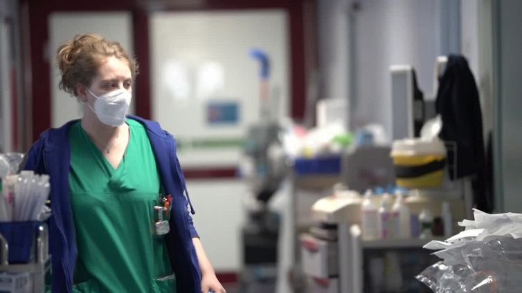 Reparti meno pieni, partono le prime 4/e dosi