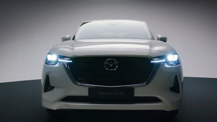 Nuova CX-60 PHEV: il primo ibrido plug-in di casa Mazda