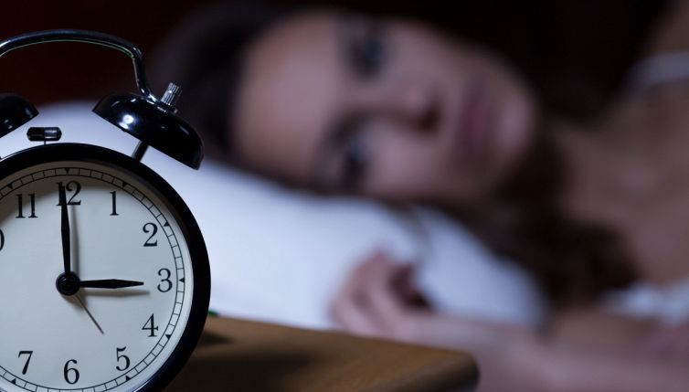 Soffri d’insonnia? Potresti accumulare chili di troppo