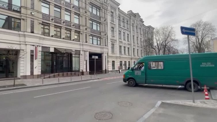 Ucraina, Pier Francesco Zazo torna a Kiev: riaperta l'ambasciata italiana