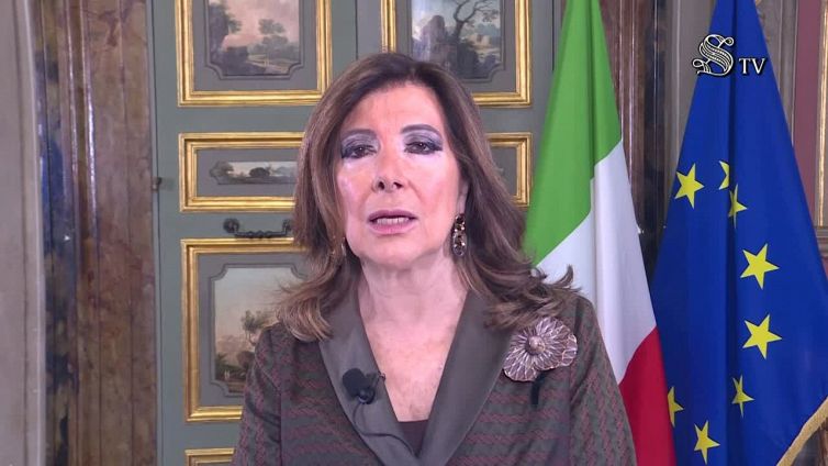 Casellati: "Messaggio pasquale sia di lotta per pace e rinascita"