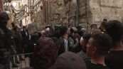 Gerusalemme, ancora tensioni tra polizia israeliana e palestinesi ad Al-Aqsa