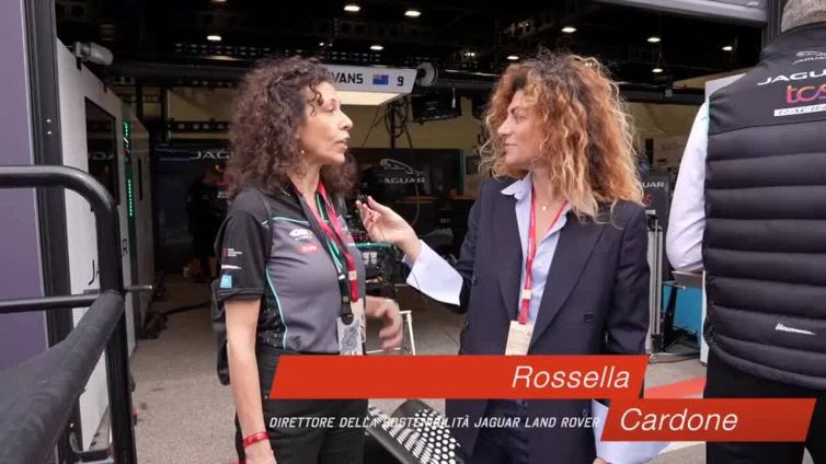 Jaguar protagonista sulle strade di Roma con la Formula E