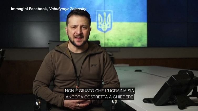 Zelensky: "Se l'Occidente ha le armi di cui abbiamo bisogno, e' loro dovere morale aiutarci"