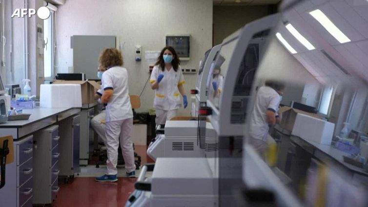 Covid, Rt sotto la soglia epidemica ma sale l'occupazione dei reparti ordinari