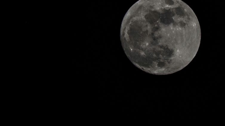 Luna nera, come non perdersi uno spettacolo incredibile