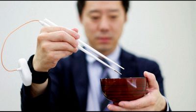 Le bacchette per mangiare meno salato