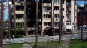 Ucraina, desolazione e distruzione a Irpin: le immagini dei droni