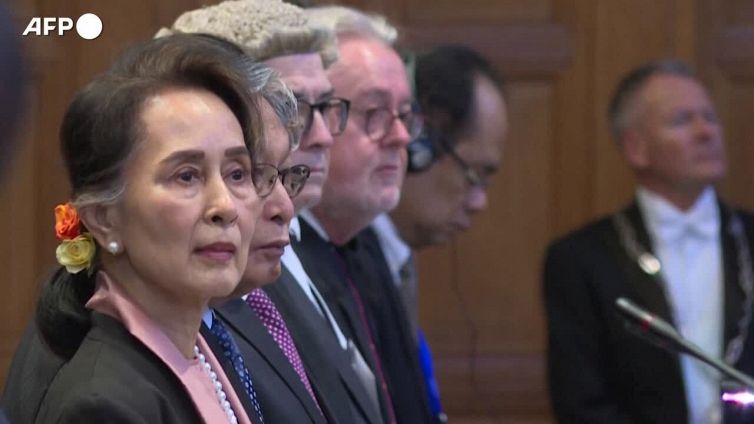 Birmania, l'odissea di San Suu Kyi: altri cinque anni di prigione