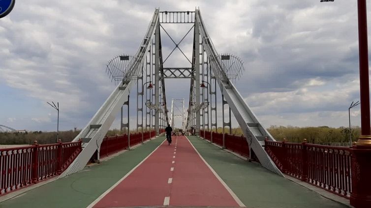 Primo Maggio a Kiev, passeggiate al parco tra paure e fatalismo