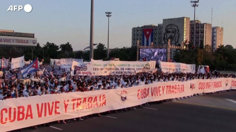 Primo maggio a Cuba, corteo a L'Avana e slogan per il socialismo