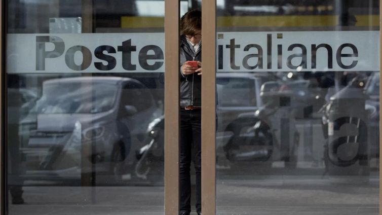 Libretti postali in chiusura: come salvare i soldi sul conto