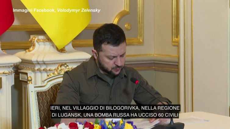 Zelensky: "60 morti nel raid russo sulla scuola nel Lugansk"