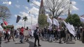 Costa Rica: la protesta contro il neopresidente accusato di molestie sessuali