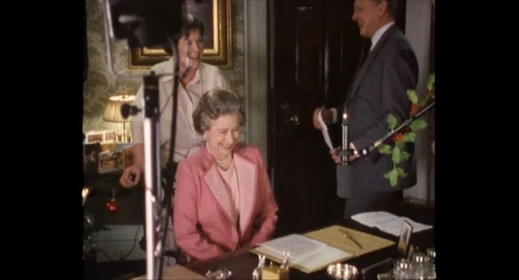 Elizabeth, il trailer del film evento sulla Regina