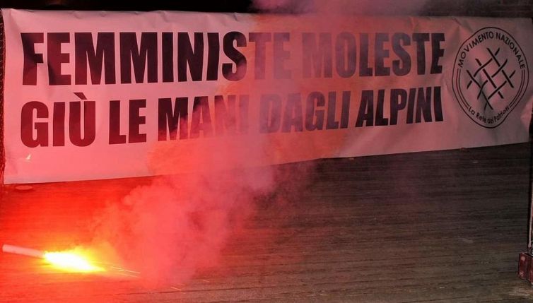 Molestie degli Alpini a Rimini: il vademecum di “Non una di meno” per denunciare