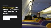 Mascherine in aereo, cosa è previsto per chi vola in Italia e in Europa