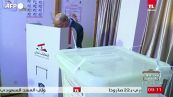 Libano, il presidente Aoun vota nella roccaforte di Hezbollah