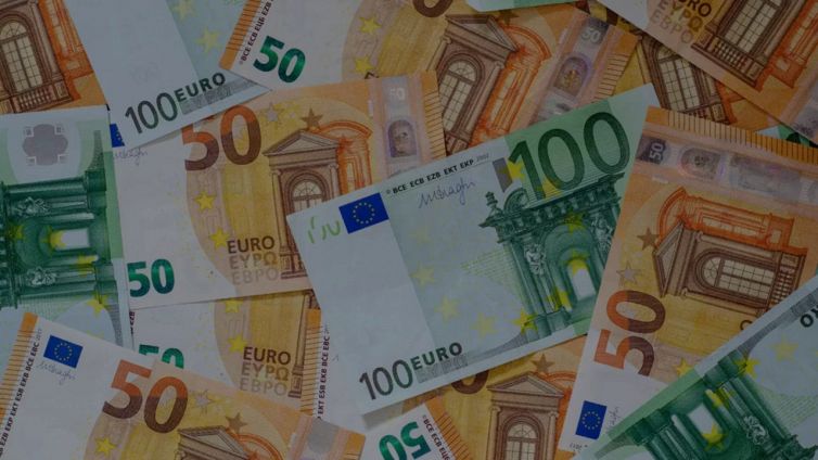 Bonus casalinghe: requisiti, importo e procedura per ottenerlo