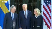 Biden: "Svezia e Finlandia soddisfano tutti i requisiti della Nato"
