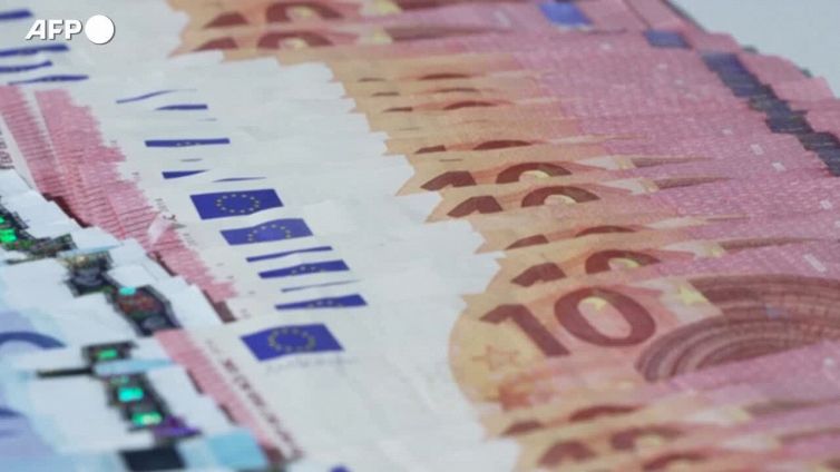 Lo spettro di una recessione globale, mercati e analisti in allarme