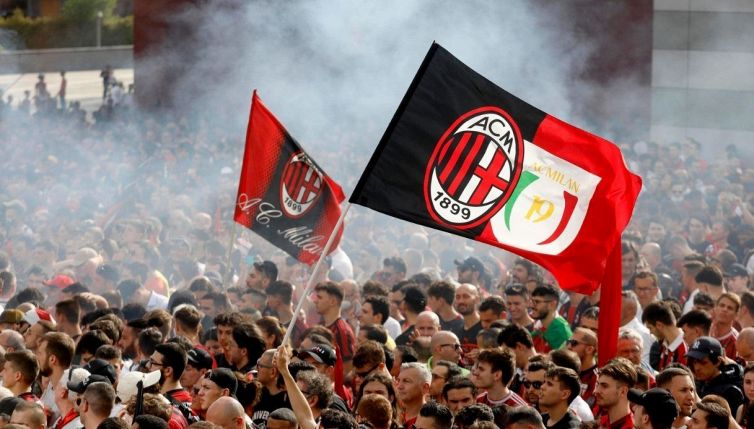 Milan, quanto costa la maglia celebrativa per lo scudetto e dove comprarla