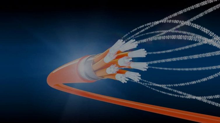 Fibra ottica, accordo storico sulla rete unica: cosa prevede