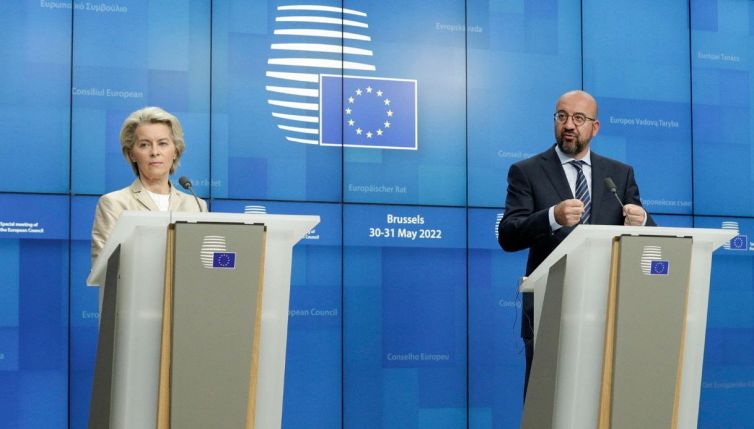 Cosa prevede il sesto pacchetto di sanzioni UE contro la Russia