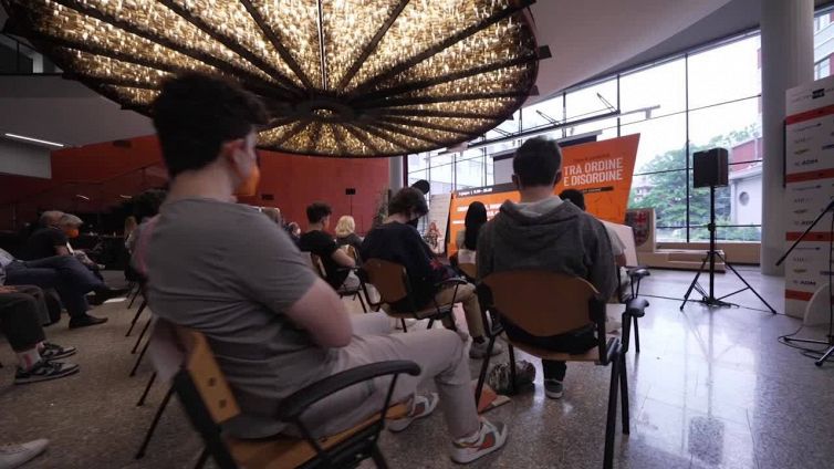 Criptovalute, Savona: "Monete false, e' il momento di decidere"