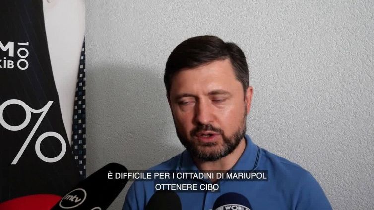 Mariupol, il sindaco: "Difficile per i cittadini spostarsi, ottenere cibo e acqua"