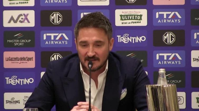 Basket, le lacrime di Pozzecco: "Nessuno ha sofferto come me per la Nazionale"