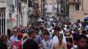 Roma, tanti turisti affollano la Capitale