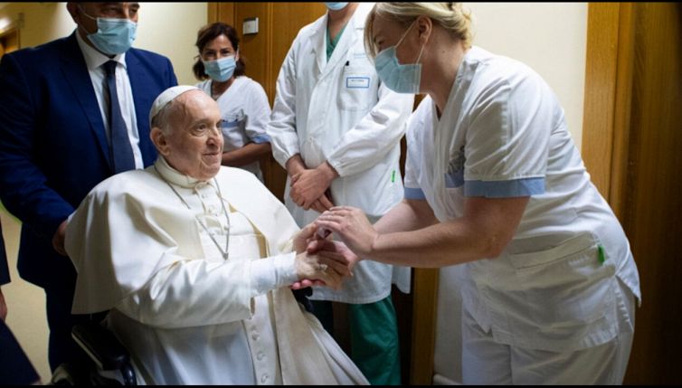 La malattia di Papa Francesco che fa tremare la Chiesa