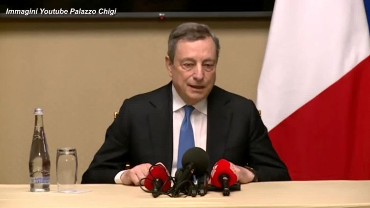 Draghi: "Da Mosca uso politico del gas, come del grano"