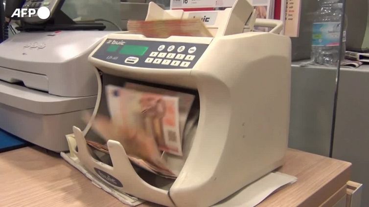 Rincari spesa mai cosi' dall'86. Inflazione 2022 gia' 5,7%