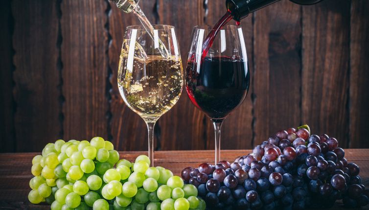 Vini vegani, esistono davvero e cosa li differenzia dagli altri
