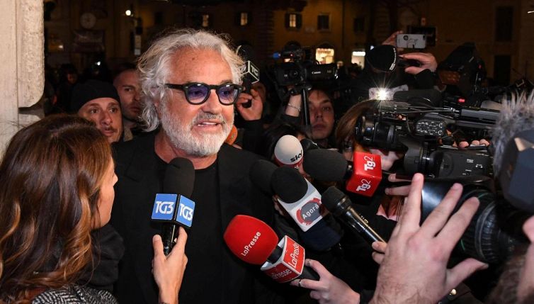Pizza “low cost” di Briatore: scoppia la polemica