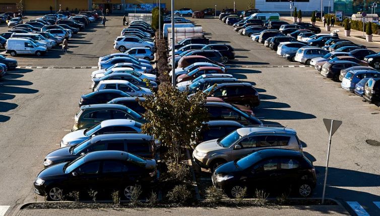 Le auto che non potranno più circolare in Lombardia