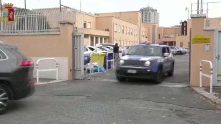 Ordigni e odio razziale, arrestati due 20enni a Latina