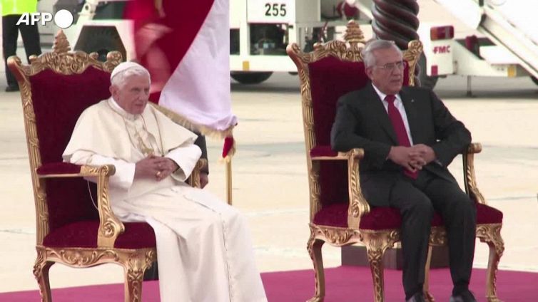 Ratzinger ancora sotto accusa, vittima abusi lo denuncia