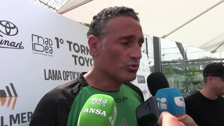 Calcio, l'ex giocatore Amoruso: "Mertens? Se va via ci perdono sia lui che la società"