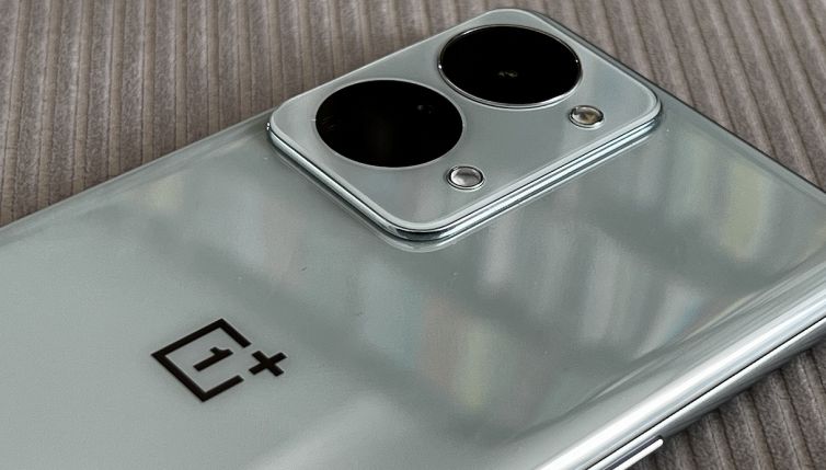 OnePlus Nord 2T, un ottimo acquisto ma poche novità